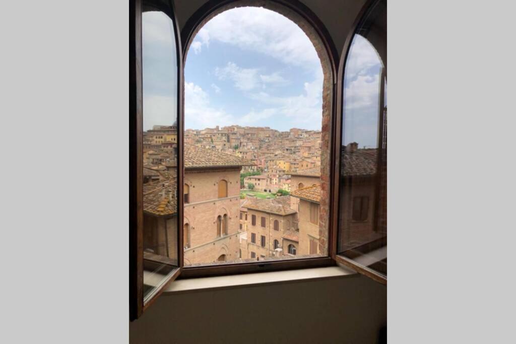 Appartement Splendida Vista Su Sienne Extérieur photo